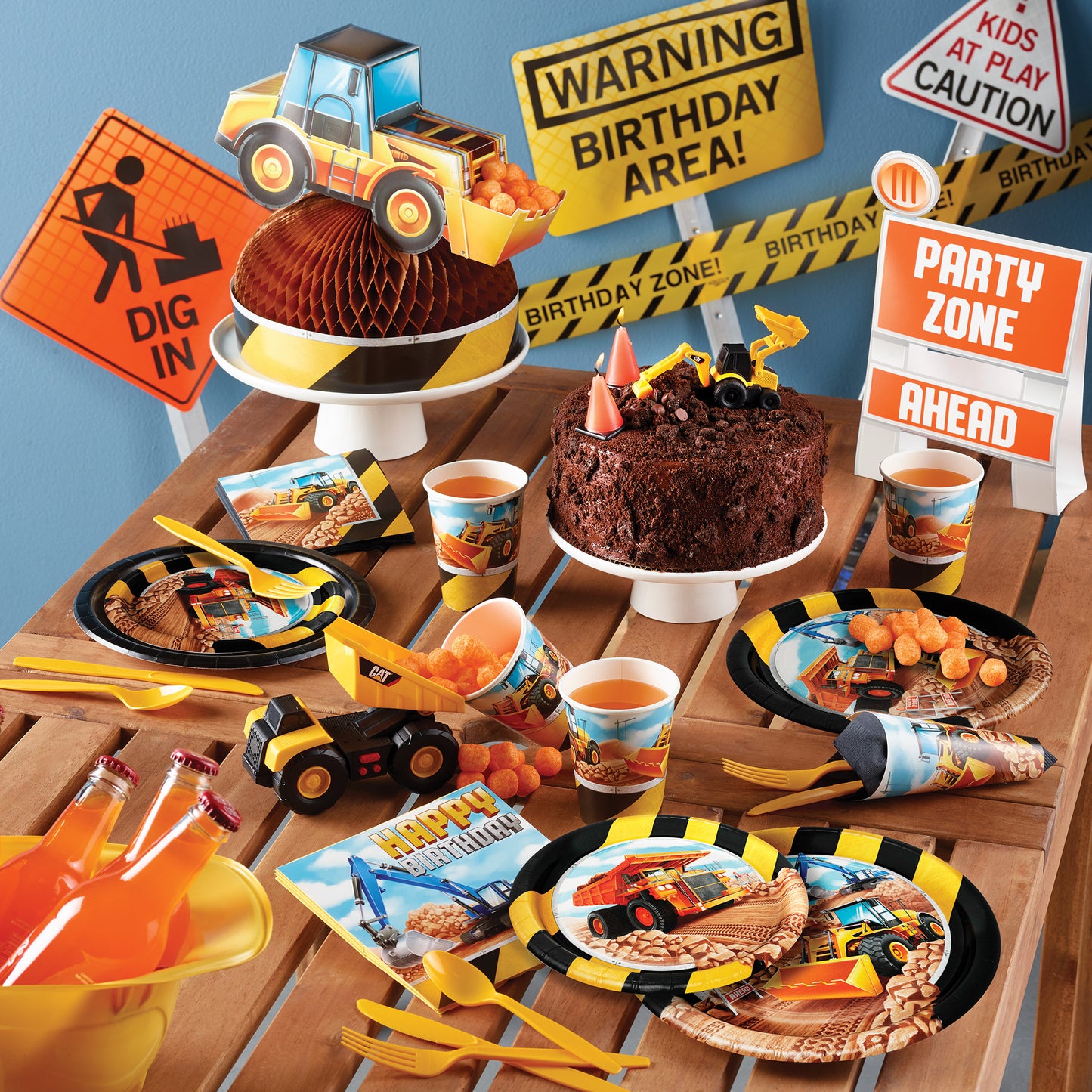 Big Dig Construction 16 oz Plastic Cups 12 ct