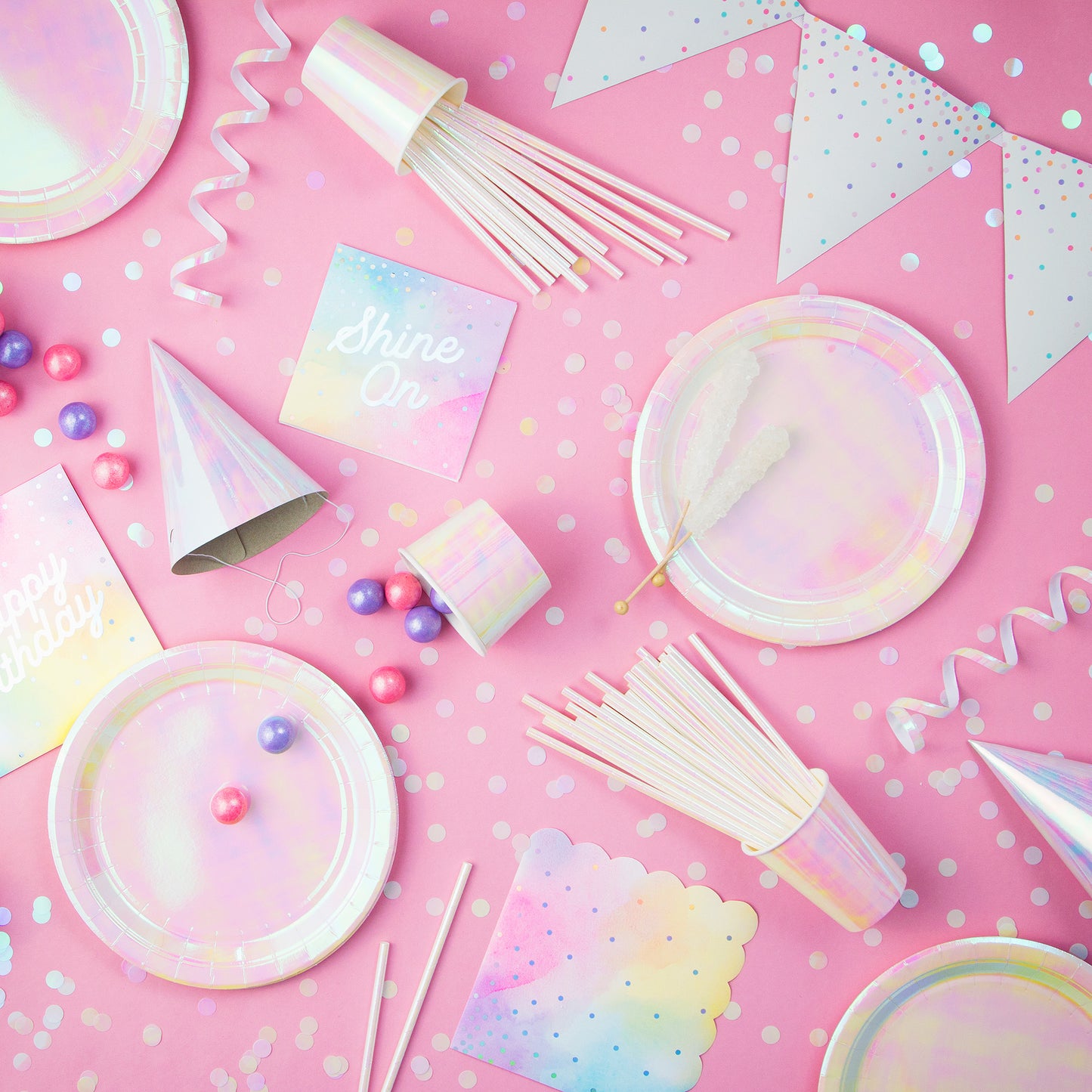 Iridescent Party Dinner Plates 96 ct