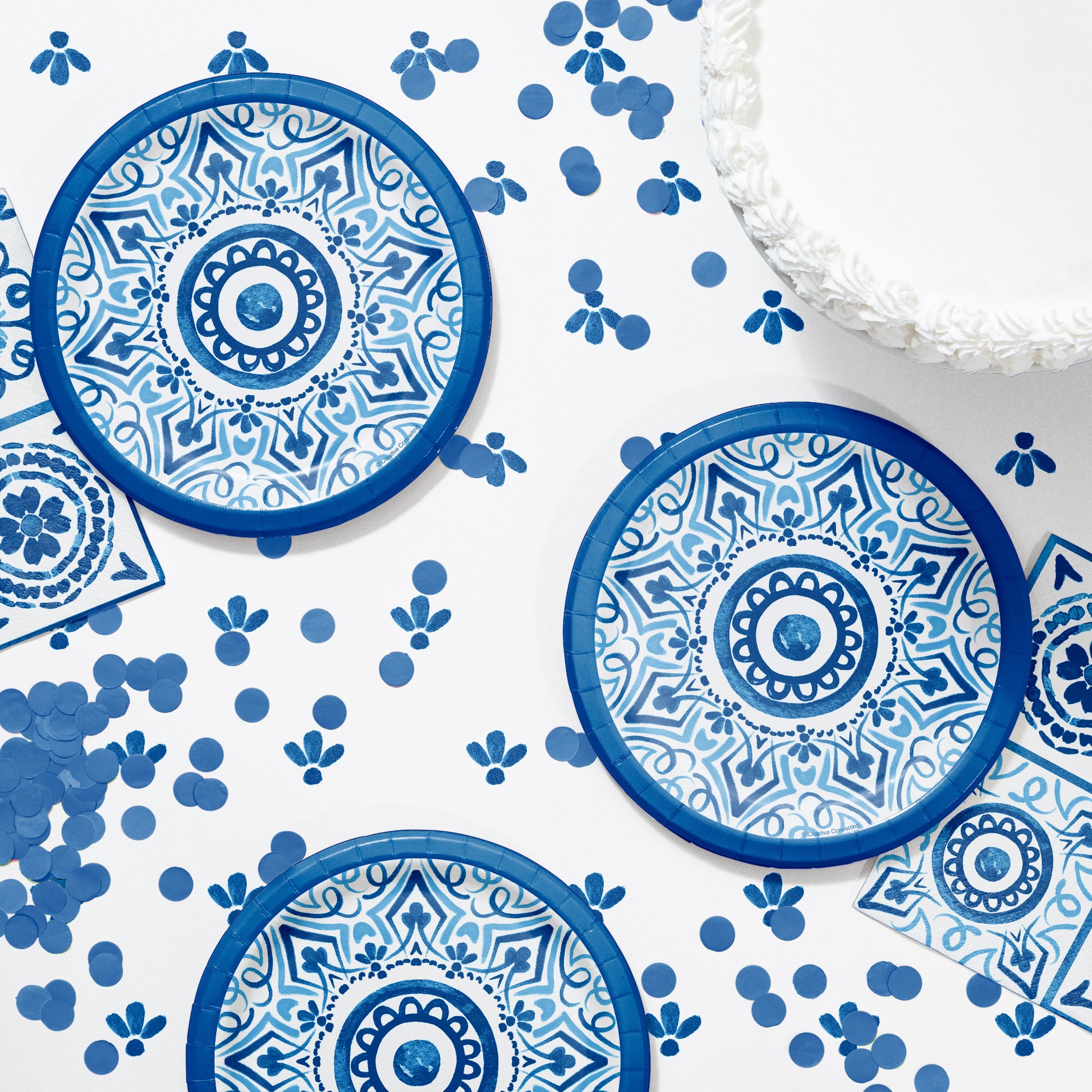 Blue Willow Dessert Paper Plates 96 ct Lifestyle Image