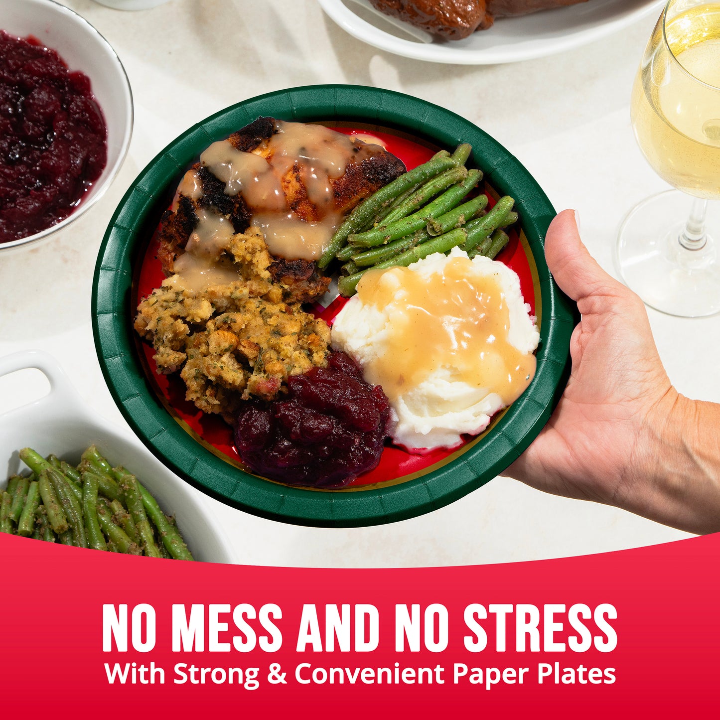 Holiday Hues Holly Jolly Christmas Paper Plates 96 ct