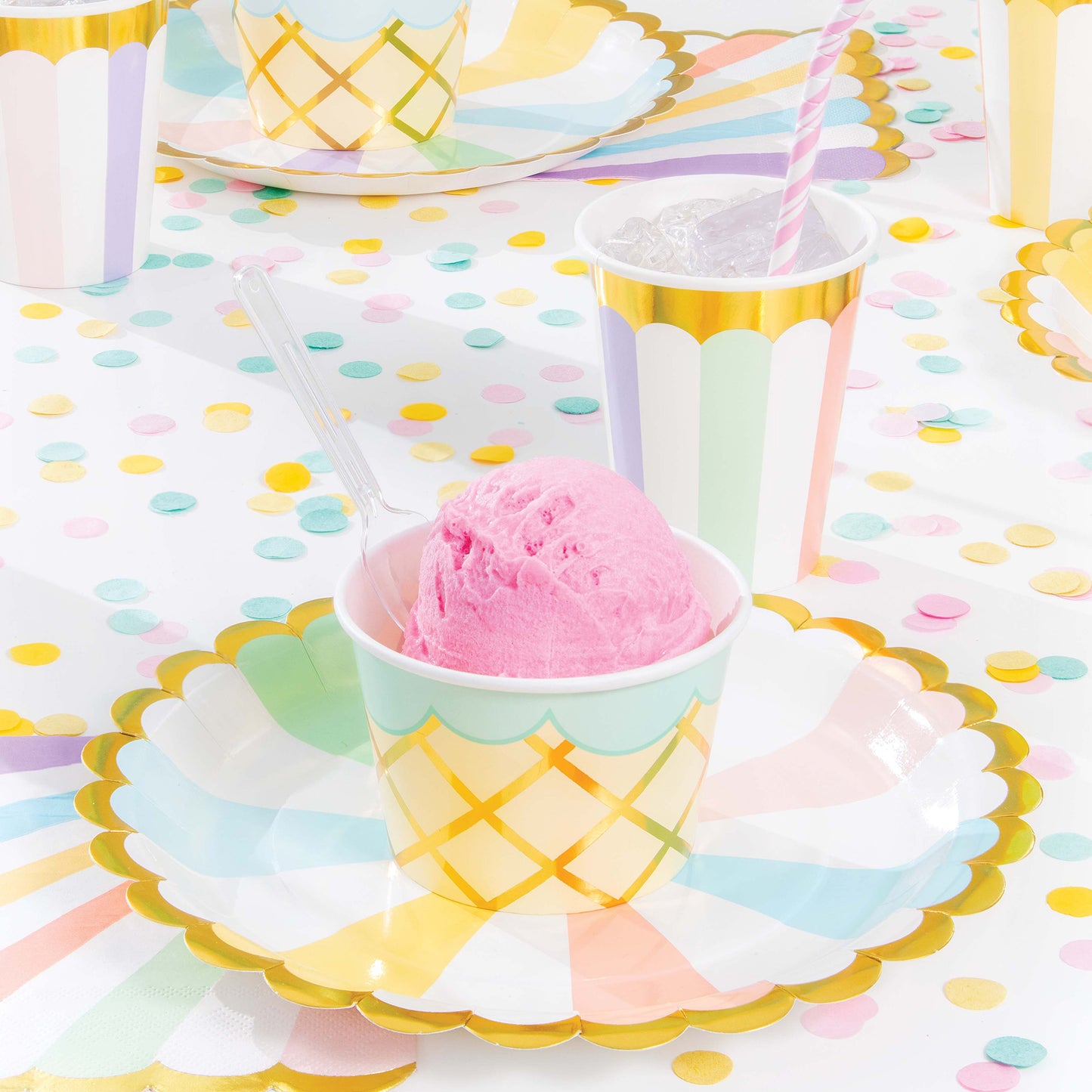 Ice Cream Party Treat Cups with Spoons 96 ct