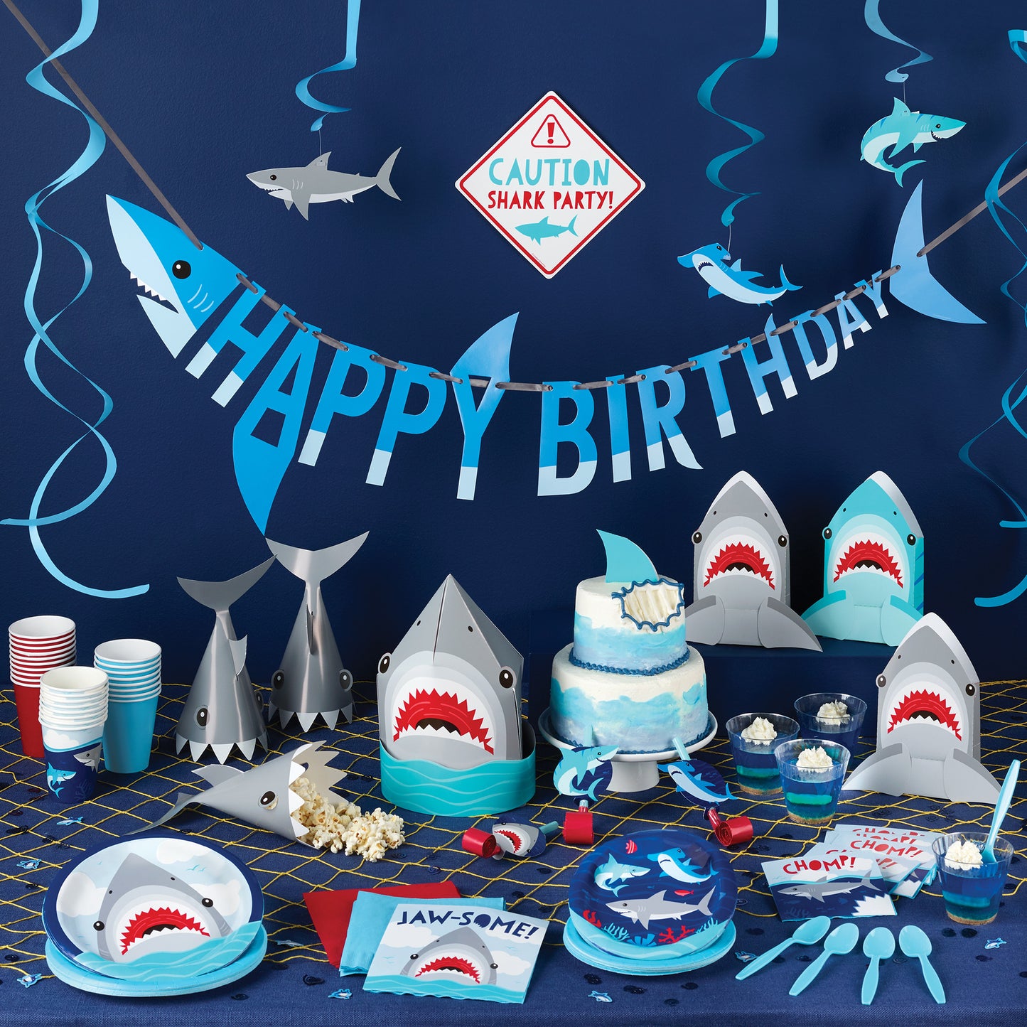 Shark Party Dinner Plates 96 ct
